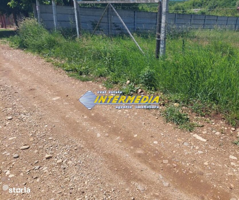 Teren intravilan 700 mp,  Alba Micesti cu utilitati in fata