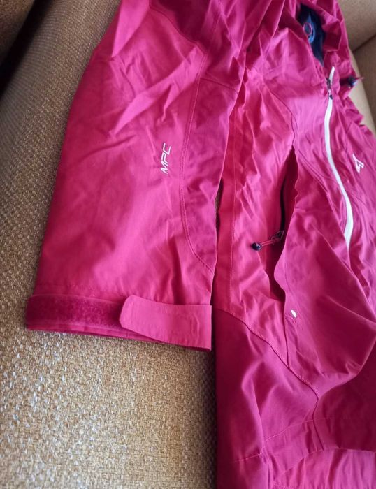 Tenson Lucky, Водоустойчиво Дамско яке, размер 36