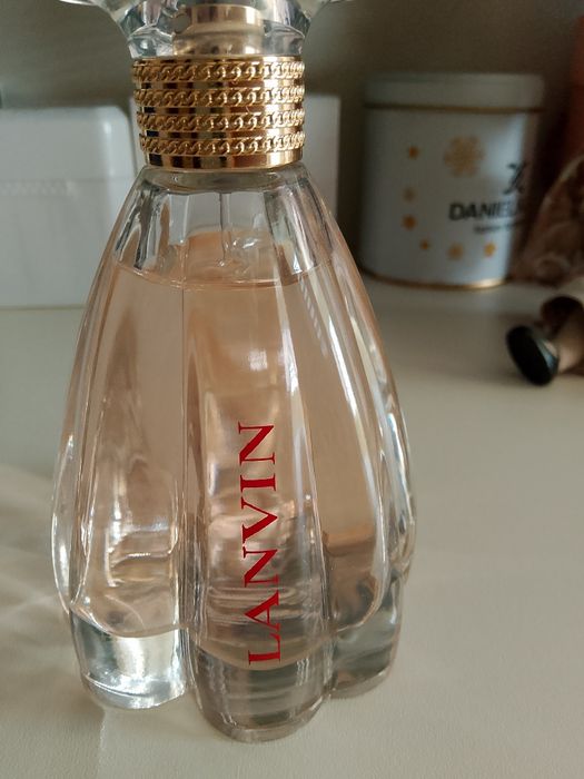 Дамски парфюм  Нов без опаковка