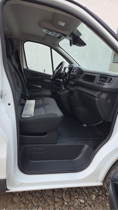 Renault Trafic 2023