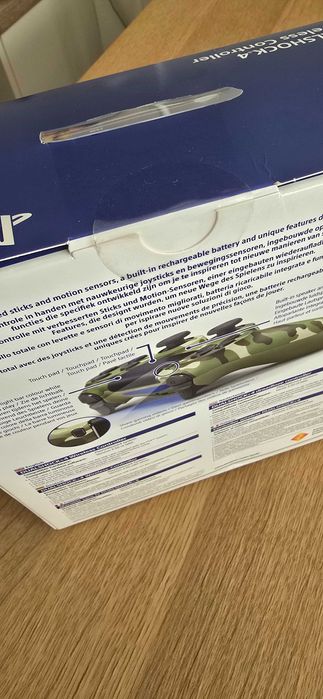 Безжични контролери DUALSHOCK®4 - PlayStation
