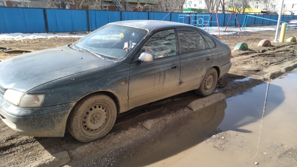 Продам Автомобил Тоиота Карина Е