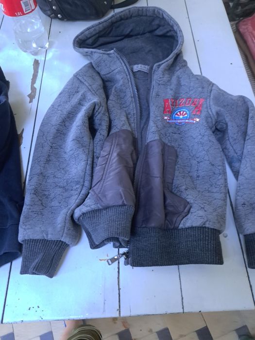 Детская курта утепленная: 125 000 so’m
