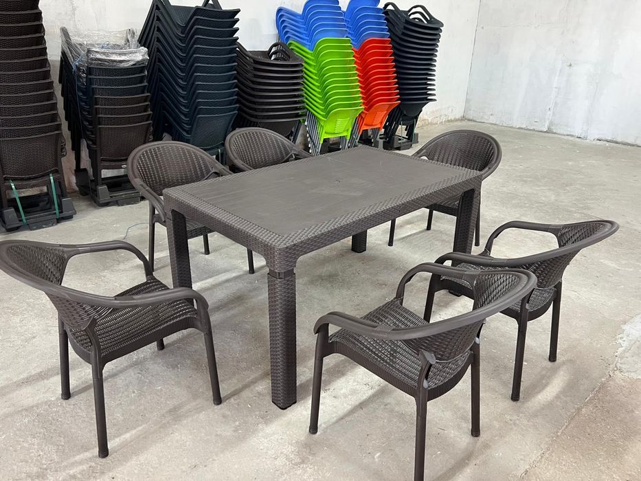 Красив Градински Комплект 6 стола и маса 90/150см