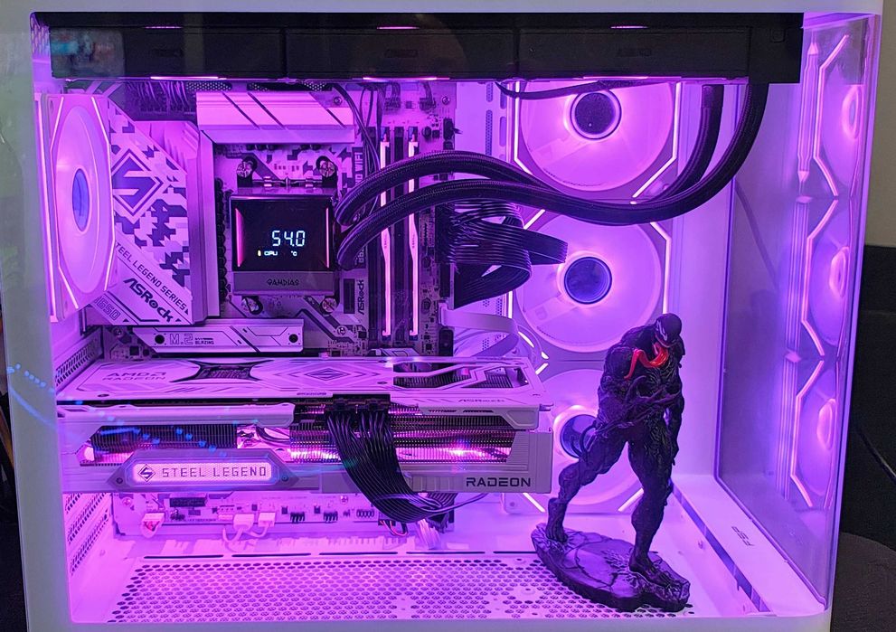 Топ Гейминг PC: Ryzen 7 7800X3D / RX 9070 XT Steel Legend / 32GB DDR5 / 2TB NVMe