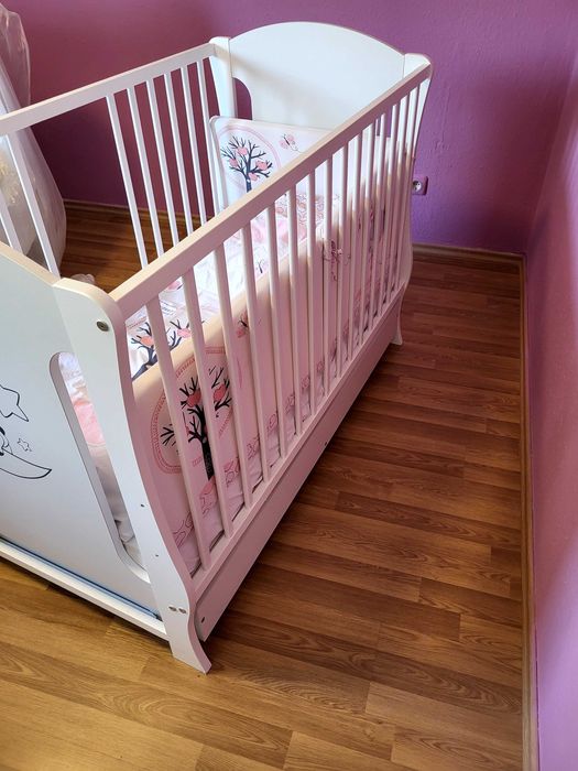 Бебешко легло ,бяло