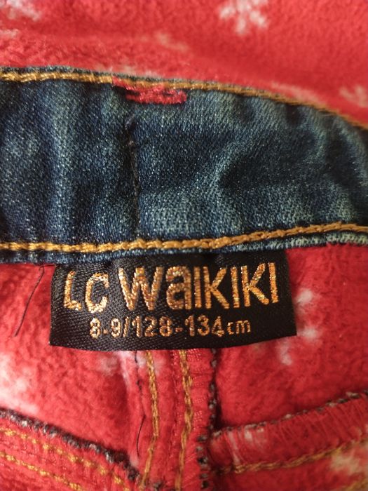 Продам джинсовый комбинезон для девочек с начёсом