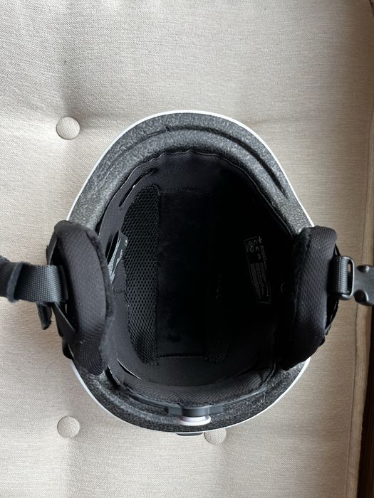 Зимна каска за ски/сноуборд sweet protection