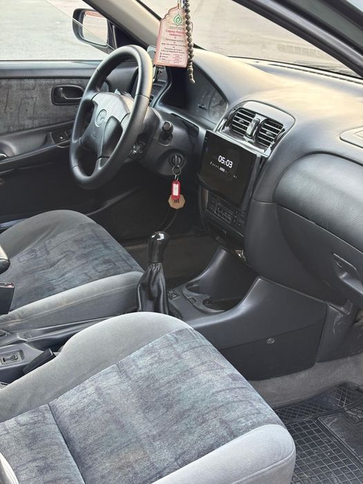 Мазда 626 птичка