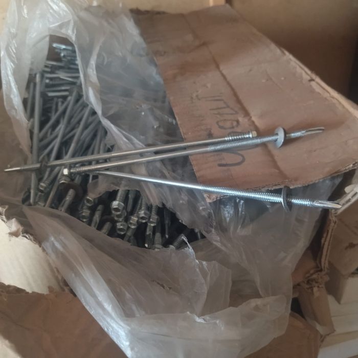 Самонарезающие винты (саморезы)