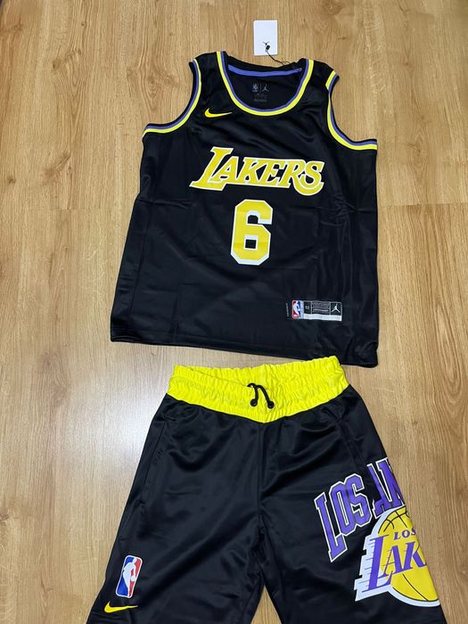 Maieuri+pantaloni-baschet NBA