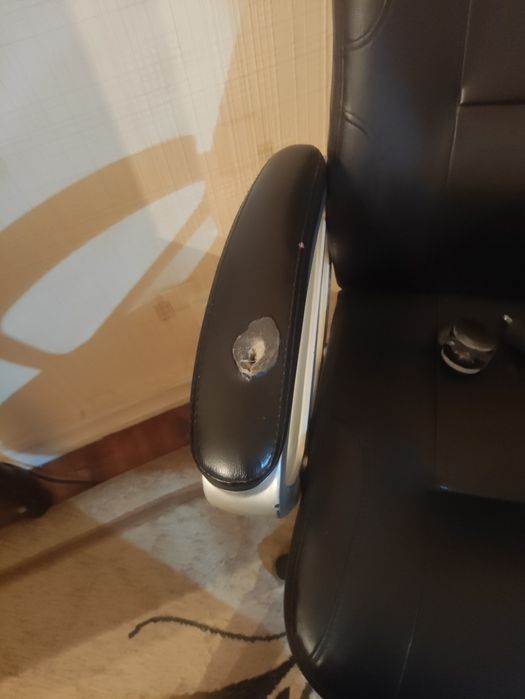 Офисные, игровой мягкие кресло. Б/ у.