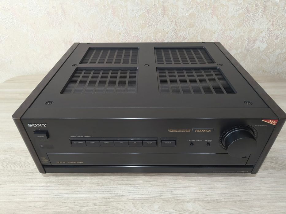 Усилитель SONY TA-F 555 ESA