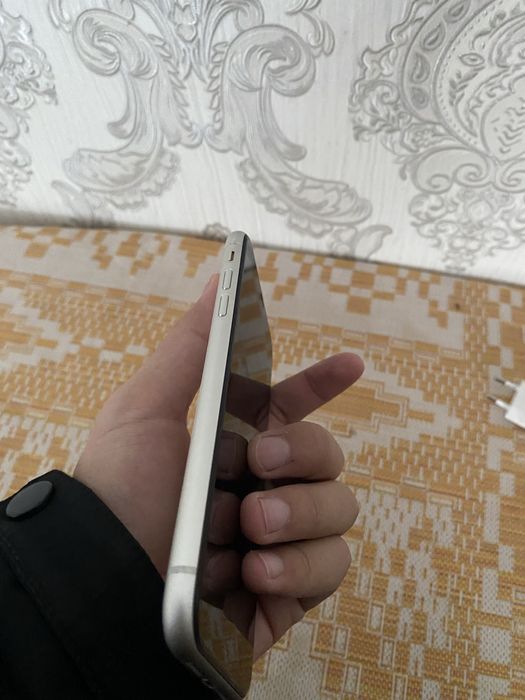 Айфон 11 128гб срочно