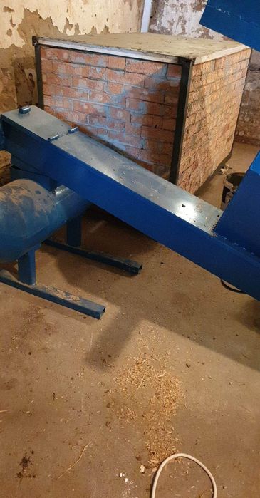 Presa peleti18kw si  uscatoor