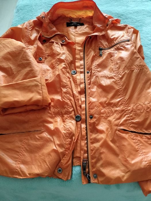 Куртка дождевик на замке