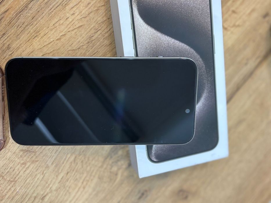 Продам Iphone 15 Pro Max