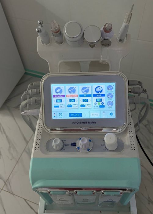 Косметологик комбайн H2-O2 Small Bubble 7 в 1 / Гидропилинг аппарати