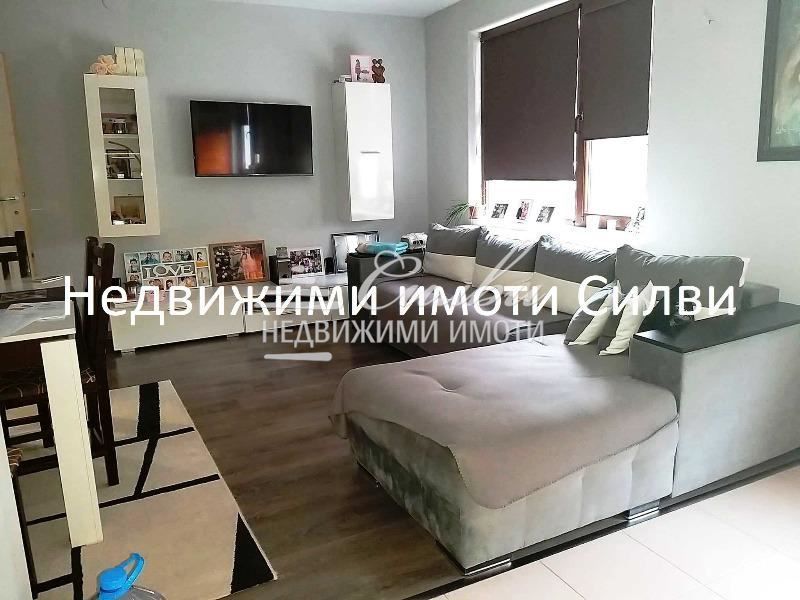 Продава се Етаж от къща в Шумен, Пожарната - 147 кв.м за 1162 €/кв.м - Снимка #2