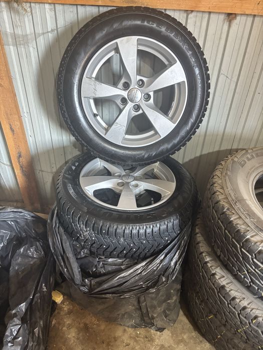 Комплект дисков с шипованной резиной