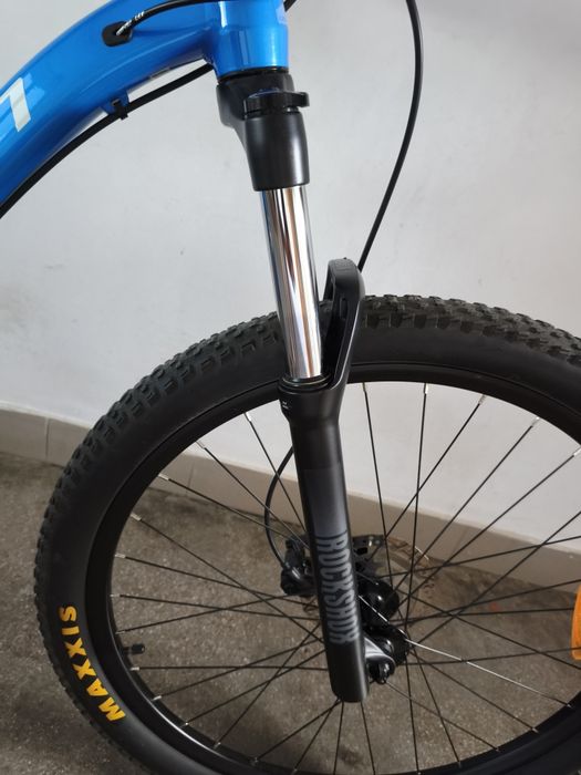 Bicicleta devron rockshox
