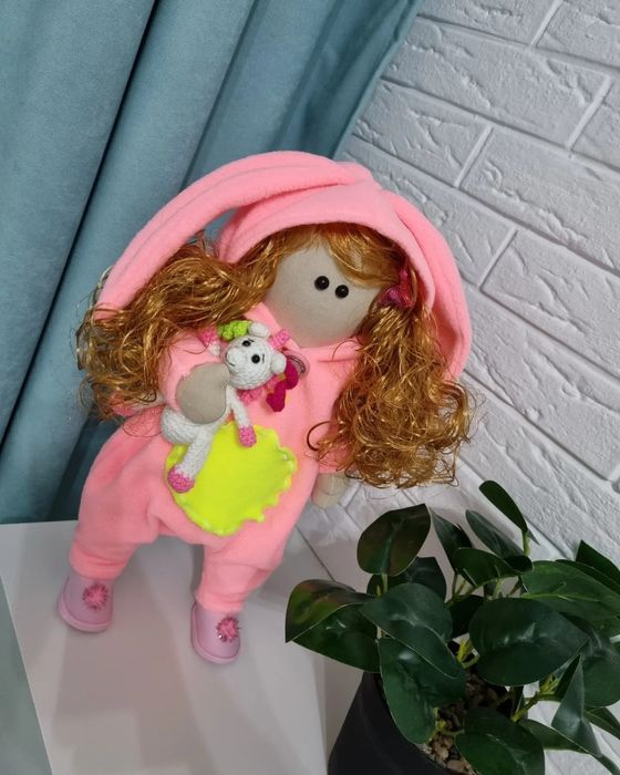 Кукла в подарок для девочки