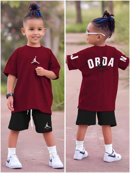 Compleu copii diferite modele