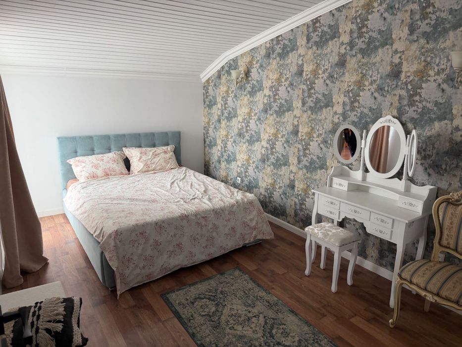 Apartament tip penthouse de inchiriat