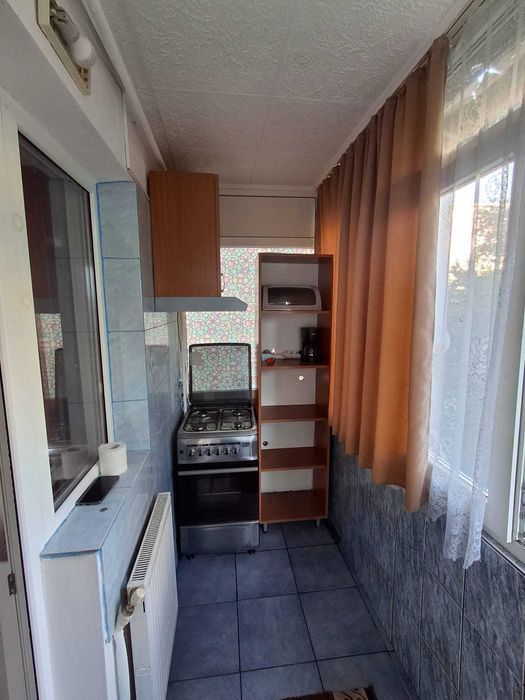 Închiriez garsonieră