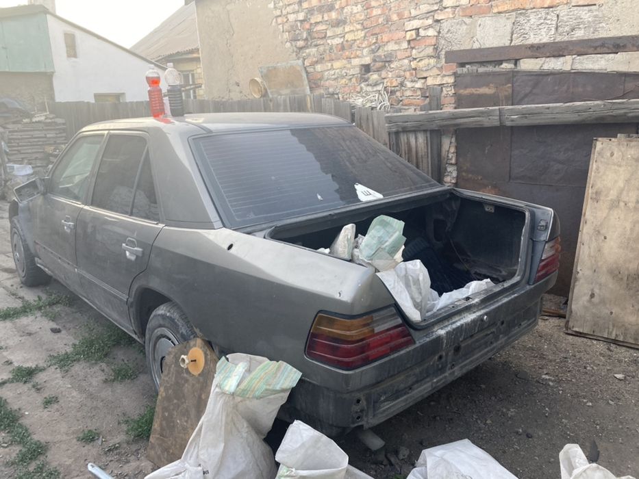 Мерседес 124 ,190