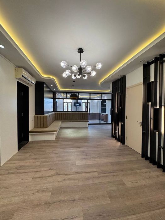 Алайский 5/5/6 метро.Минор 212м² парковка