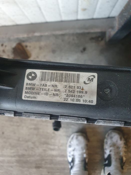 Radiator Bmw e90