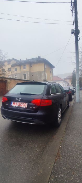Audi A4 B8 Avant 2009 – 2.0 TDI-CAGA 143 CP – Automată – S-Line