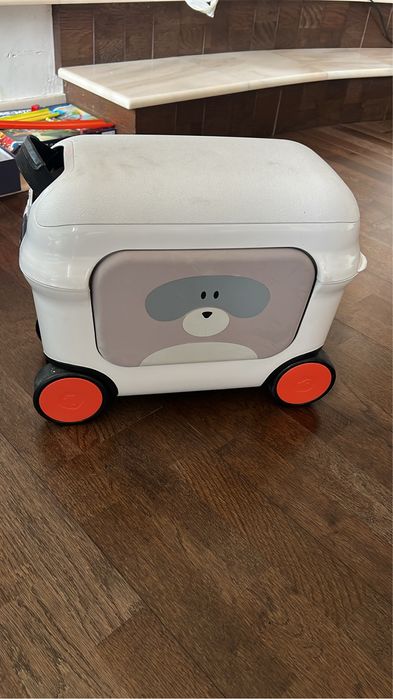 Troler copii gen trunki