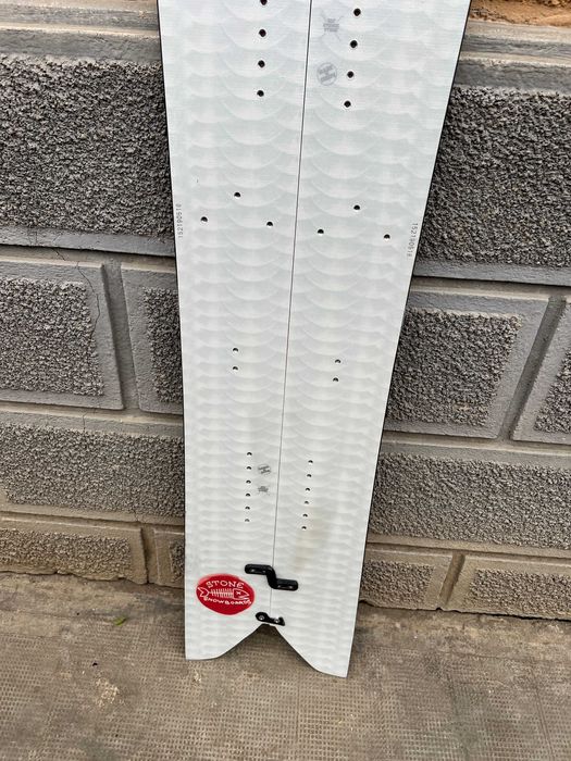 placa noua splitboard stone dirty fish L152