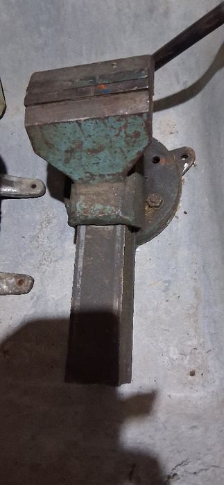 Menghina     rotativă   mare