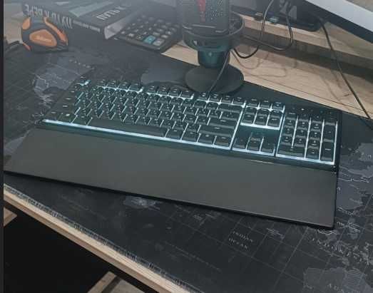 Продам клавиатуру Razer Ornata V3 X (US + русская раскладка)