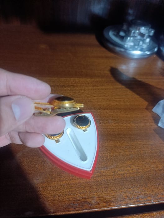 Запонки стариные