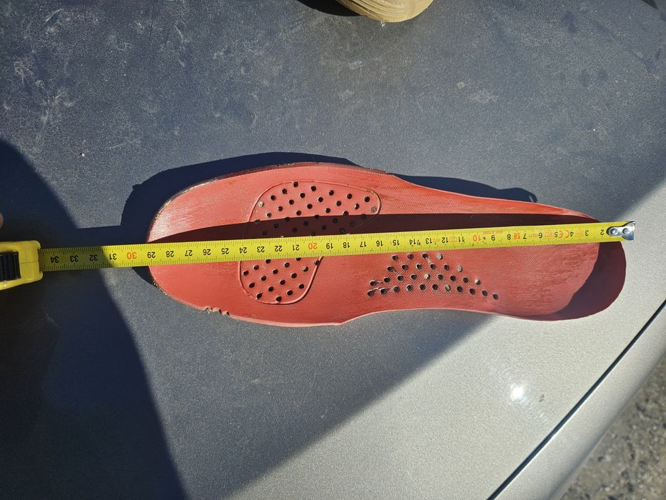 Bocanci vara Reebok 45