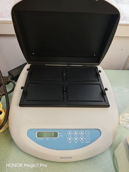 Thermo shaker PST - 60 HL- 4 / Термо шейкър