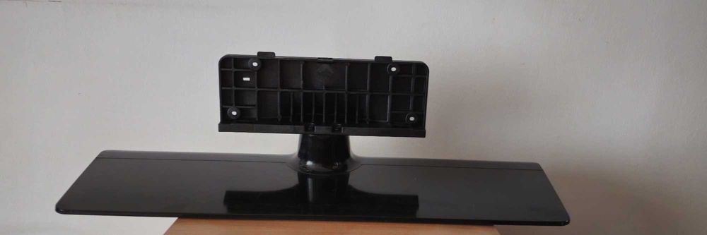 Tv LED Samsung 101 cm Full HD + suport de podea + suport propriu