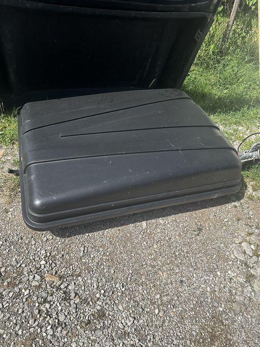 Кутия за кола.