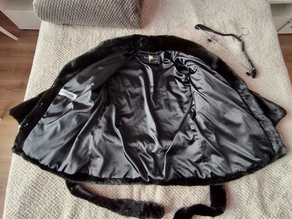 Палто от естествена норка