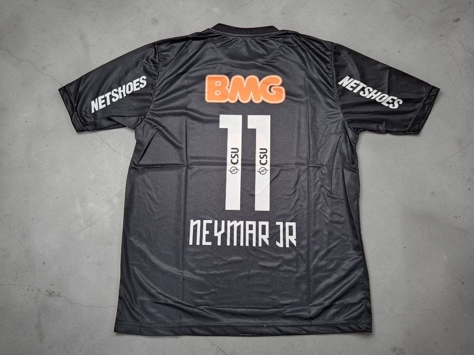 Футболна фланелка на Сантош #Неймар #11# ретро модел!