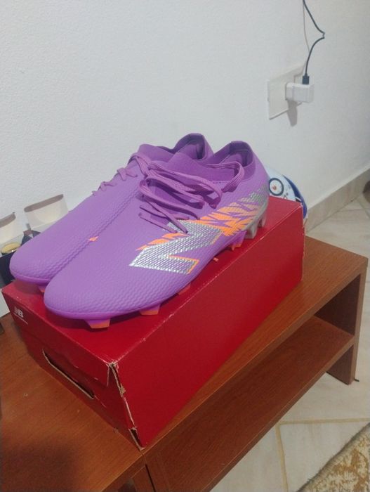 Ghete fotbal stadion New Balance nepurtate