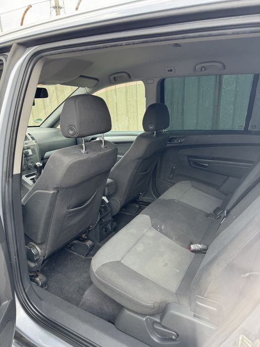 Opel Zafira 1.9 150кс