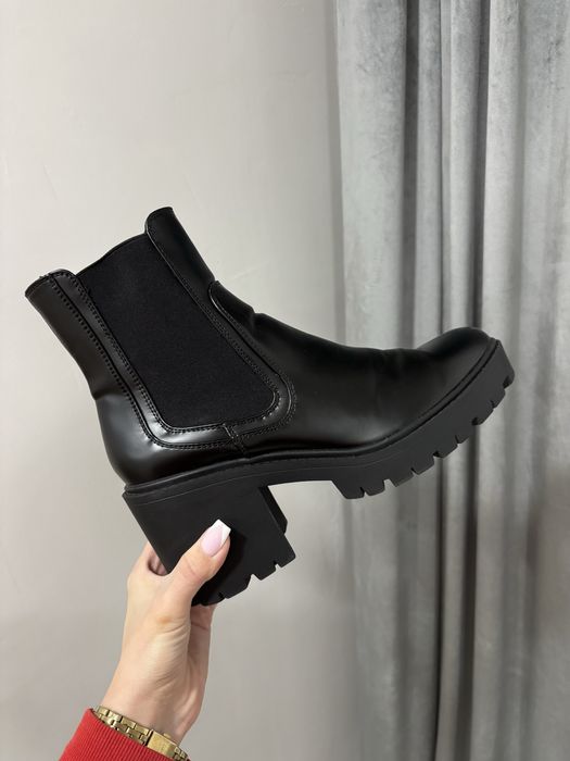 Боти Primark, отлично състояние