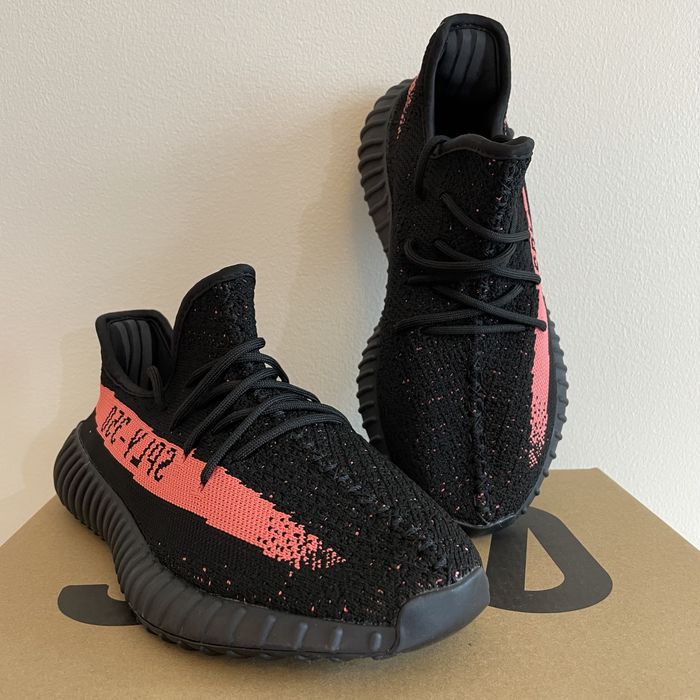 Oferta - Yeezy Boost 350 Core - Black & Pink