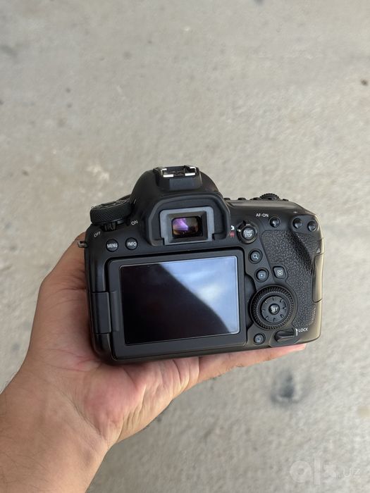 canon 6D mark2 sotiladi
