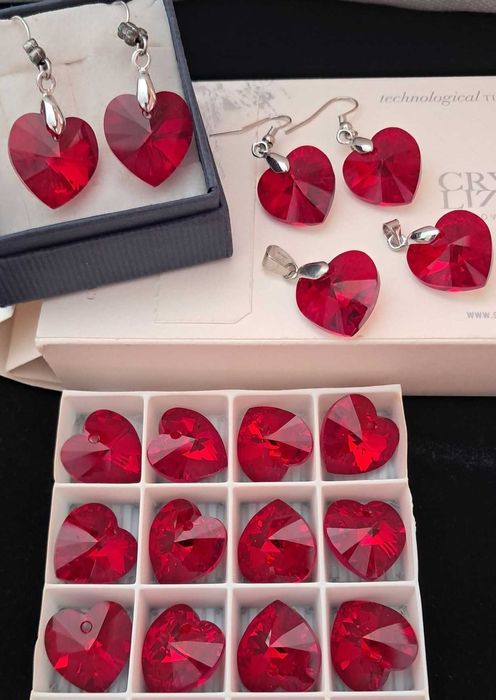 Swarovski Elements кристални сърца